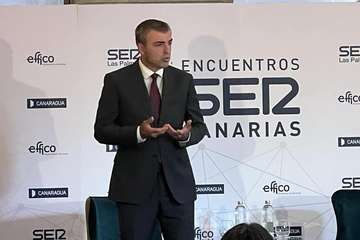 El PP de Telde arropa a su presidente regional en el encuentro SER Canarias/TA y Acfi Press.